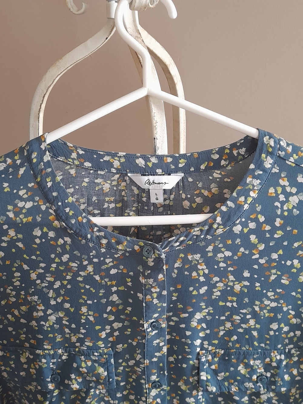 Reitmans Blue Floral Button-Up Blouse - Picture 5 of 6